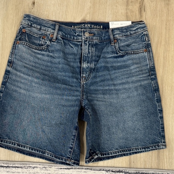 American Eagle Outfitters Pants - NWT American Eagle Denim Bermuda Shorts 8in perfect casual summer